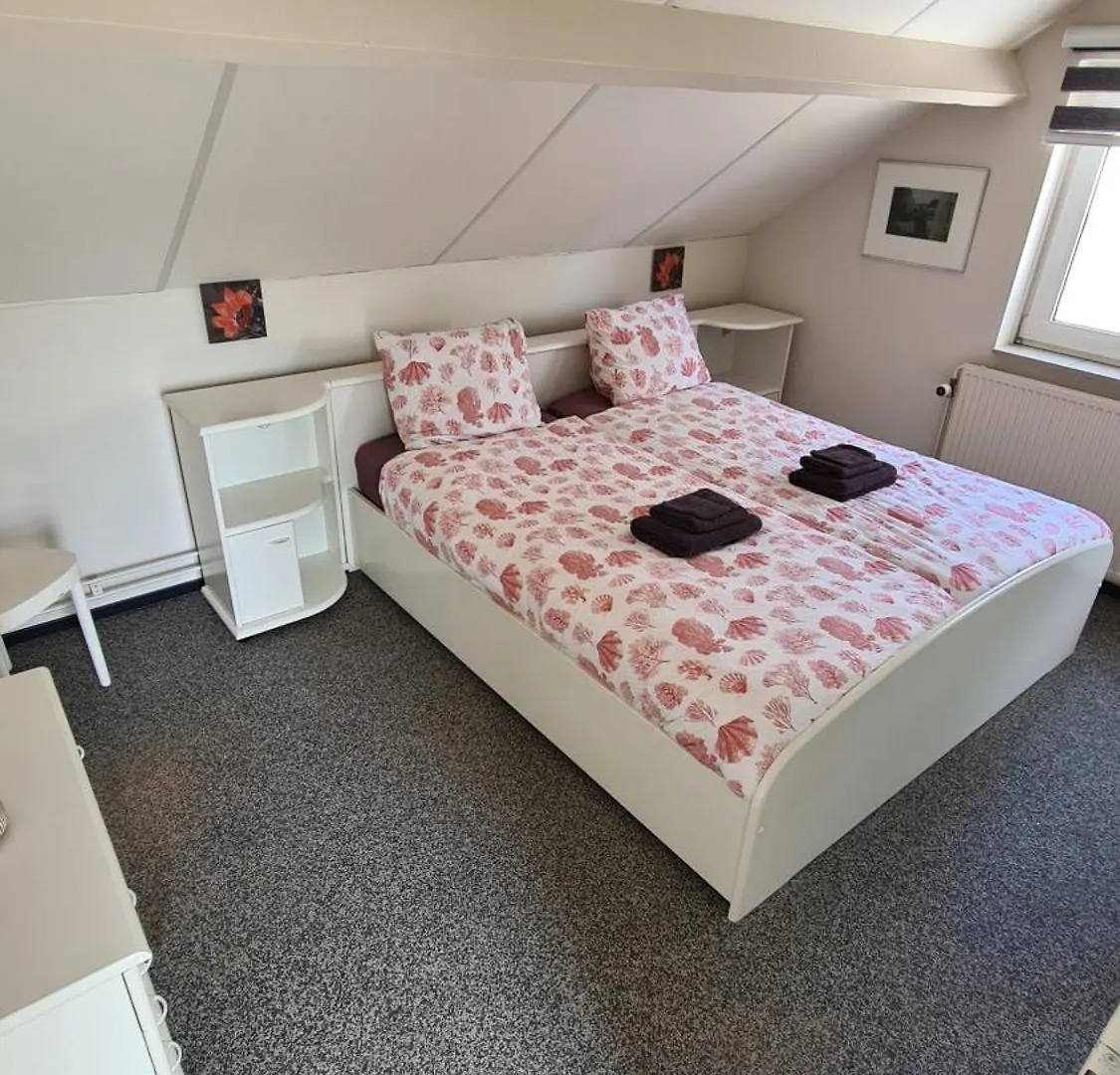 Aparthotel Roos Guesthouse Holiday Appartements Valkenburg aan de Geul