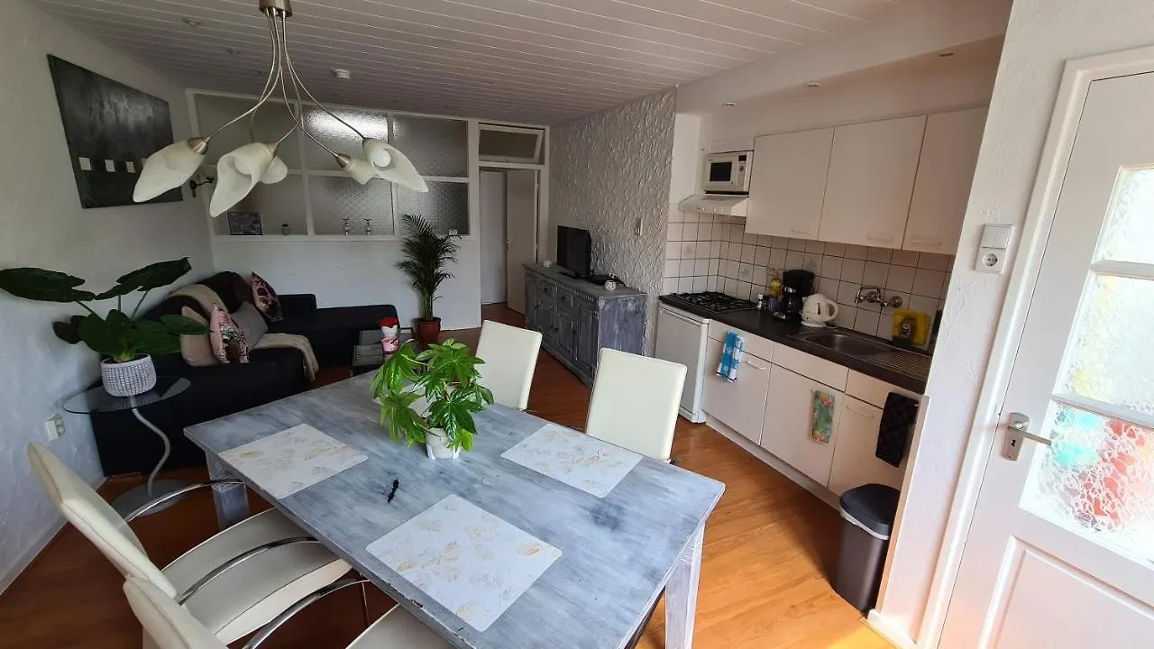 Roos Guesthouse Holiday Appartements Valkenburg aan de Geul 0*,  Netherlands