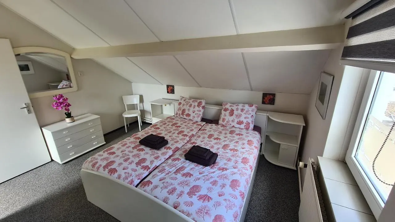 Roos Guesthouse Holiday Appartements Valkenburg aan de Geul Aparthotel